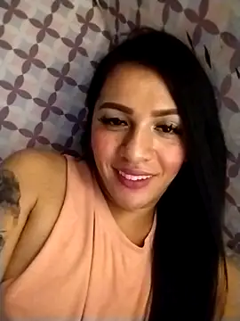 Snapshot of enoria1992 chatting on April 10, 2026, 6:37 pm enoria1992 online show from April 10, 2026, 6:37 pm