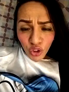 Snapshot of enoria1992 chatting on March 11, 2026, 12:15 am enoria1992 online show from March 11, 2026, 12:15 am