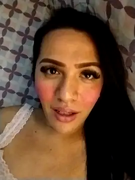 Snapshot of enoria1992 chatting on March 18, 2026, 12:47 am enoria1992 online show from March 18, 2026, 12:47 am