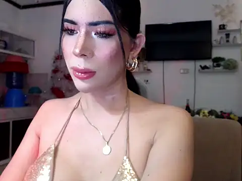 Snapshot of goddessofbigcock1234 chatting on January 19, 2026, 3:32 am goddessofbigcock1234 online show from January 19, 2026, 3:32 am