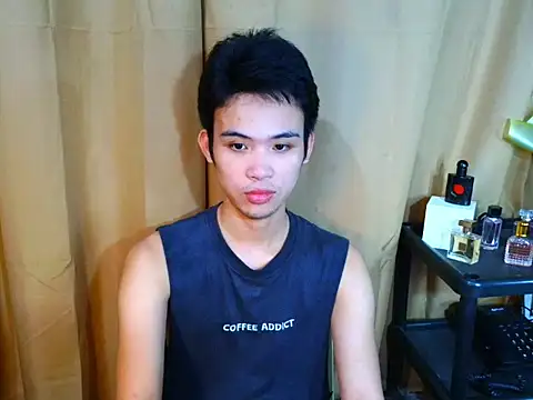 Urasiancumboix online show from November 22, 2025, 1:15 am