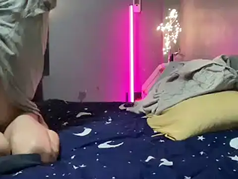 urhotfucker69 online show from June 19, 2026, 11:09 pm