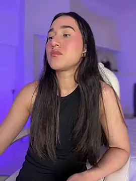 Snapshot of julieta_jhonss chatting on March 2, 2026, 5:08 am julieta jhonss online show from March 2, 2026, 5:08 am