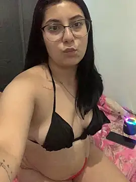 Velma star online show from November 1, 2025, 10:42 am