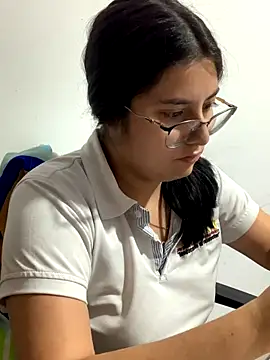 Velma star online show from September 19, 2025, 11:25 am