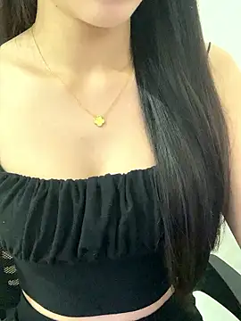 Snapshot of JennyQueen18 chatting on January 16, 2026, 7:12 am JennyQueen18 online show from January 16, 2026, 7:12 am