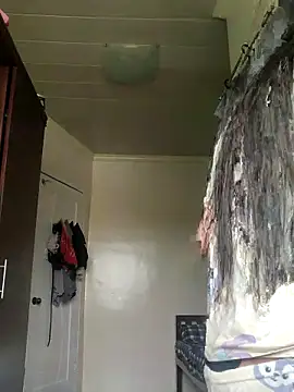 anne smithe online show from October 25, 2025, 5:06 am