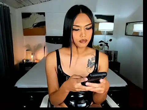 CallaWang online show from January 13, 2026, 8:13 pm