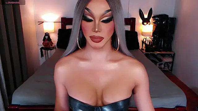 xQueenElektrax online show from November 29, 2025, 4:12 am