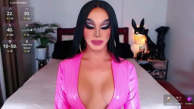 Snapshot of xQueenElektrax chatting on January 17, 2026, 5:44 am xQueenElektrax online show from January 17, 2026, 5:44 am