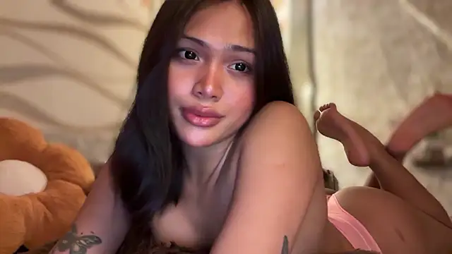 Yourbaby angelx online show from February 23, 2026, 4:03 am