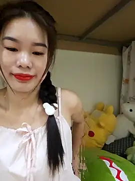 Snapshot of Baby-ladytits2025 chatting on November 24, 2025, 2:22 am Baby-ladytits2025 online show from November 24, 2025, 2:22 am