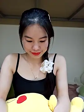 Snapshot of Baby-ladytits2025 chatting on October 24, 2025, 5:01 pm Baby-ladytits2025 online show from October 24, 2025, 5:01 pm