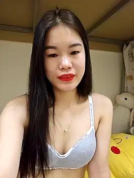 Snapshot of Baby-ladytits2025 chatting on November 12, 2025, 3:49 pm Baby-ladytits2025 online show from November 12, 2025, 3:49 pm