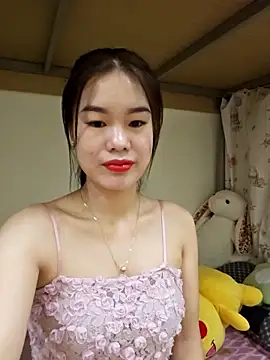 Snapshot of Baby-ladytits2025 chatting on November 8, 2025, 6:06 am Baby-ladytits2025 online show from November 8, 2025, 6:06 am