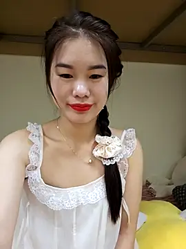 Snapshot of Baby-ladytits2025 chatting on October 30, 2025, 3:16 am Baby-ladytits2025 online show from October 30, 2025, 3:16 am