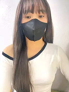 Lucy217 online show from November 16, 2025, 1:05 pm