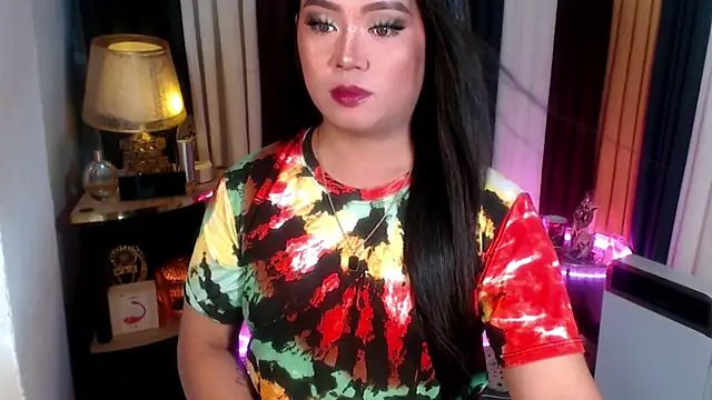 Snapshot of YourSweet-mich chatting on June 14, 2026, 7:15 pm YourSweet-mich online show from June 14, 2026, 7:15 pm