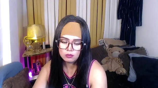YourSweet-mich online show from May 24, 2026, 3:01 pm