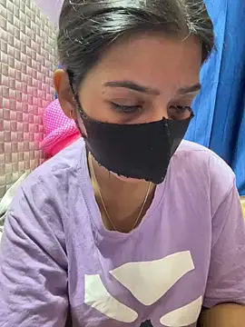 Hot Jaanvi  online show from March 2, 2026, 5:19 am