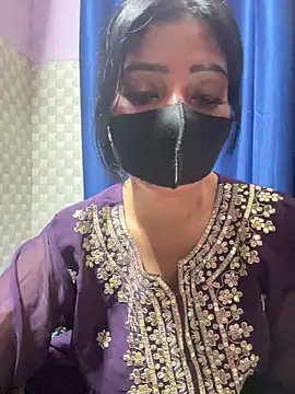 Hot Jaanvi  online show from May 20, 2026, 4:26 pm
