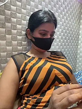 Hot Jaanvi  online show from June 5, 2026, 4:28 am