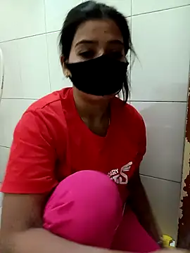 Hot Jaanvi  online show from November 13, 2025, 4:38 am