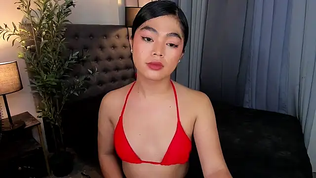 Snapshot of AsianHugecockAnna chatting on August 5, 2026, 8:30 am AsianHugecockAnna online show from August 5, 2026, 8:30 am