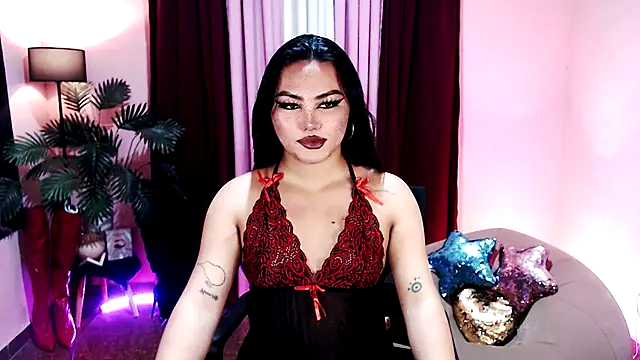 Snapshot of Unique_Maya chatting on November 28, 2025, 6:41 pm Unique Maya online show from November 28, 2025, 6:41 pm