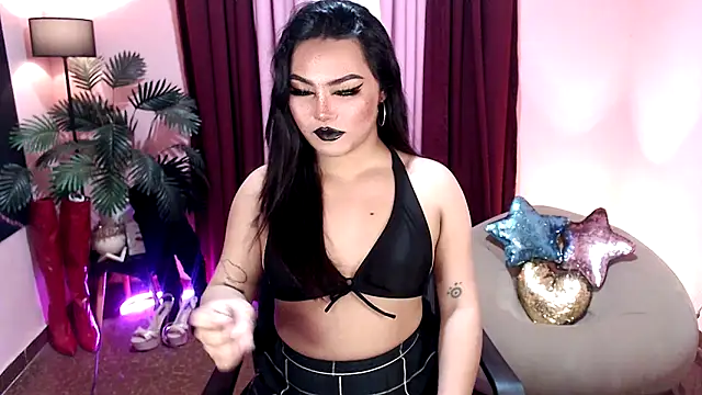 Snapshot of Unique_Maya chatting on November 20, 2025, 5:13 pm Unique Maya online show from November 20, 2025, 5:13 pm