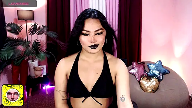 Snapshot of Unique_Maya chatting on October 30, 2025, 9:18 am Unique Maya online show from October 30, 2025, 9:18 am