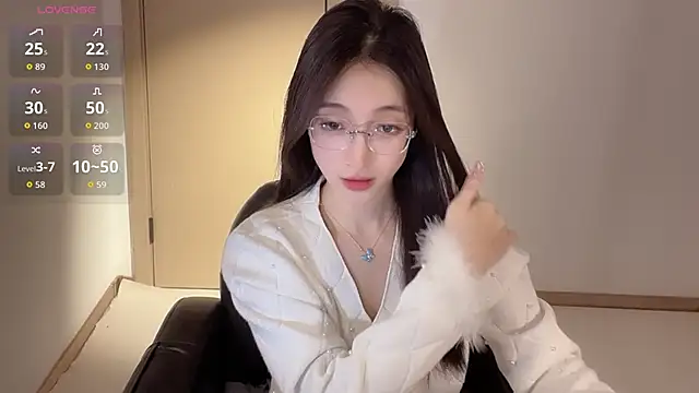 Seraphina-se online show from November 21, 2025, 8:30 pm