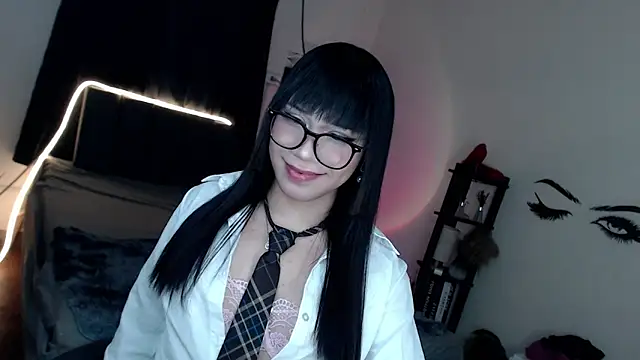 Veniceseduction online show from May 8, 2026, 2:43 pm