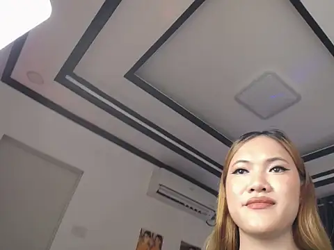 elena vixen online show from February 25, 2026, 6:57 am