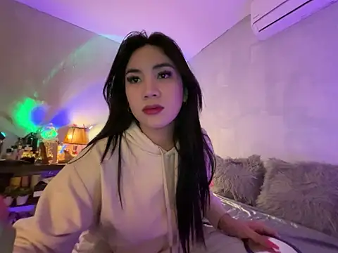 Snapshot of wild_flowerx chatting on April 10, 2026, 2:40 am wild flowerx online show from April 10, 2026, 2:40 am