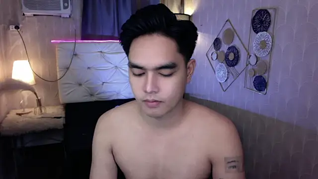 Snapshot of JakeXolsen chatting on October 30, 2025, 4:48 pm JakeXolsen online show from October 30, 2025, 4:48 pm