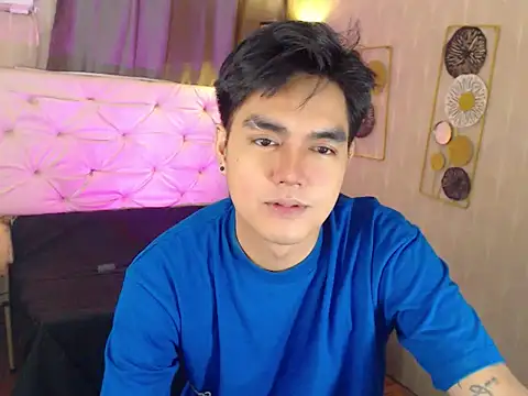 Snapshot of JakeXolsen chatting on November 11, 2025, 7:52 pm JakeXolsen online show from November 11, 2025, 7:52 pm