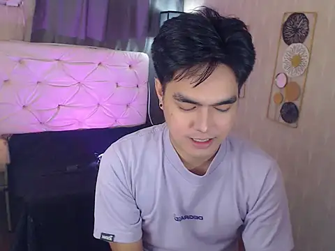 Snapshot of JakeXolsen chatting on November 13, 2025, 5:28 pm JakeXolsen online show from November 13, 2025, 5:28 pm