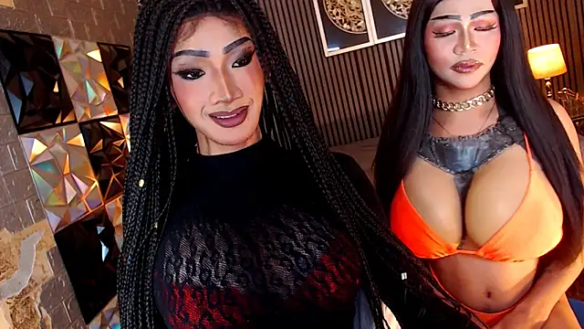 lhexiecollins online show from May 14, 2026, 8:50 pm