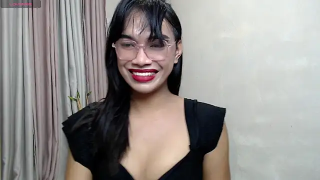 Snapshot of Herbielustts chatting on April 29, 2026, 3:38 pm Herbielustts online show from April 29, 2026, 3:38 pm