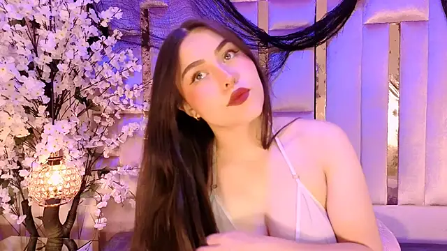 HannaCollins  online show from November 13, 2025, 12:53 pm