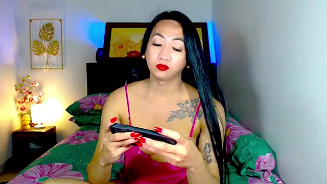 Snapshot of LovelyQueen69 chatting on July 2, 2026, 3:23 am LovelyQueen69 online show from July 2, 2026, 3:23 am