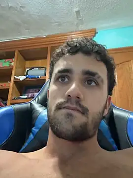 Snapshot of aavrdvh33 chatting on October 9, 2025, 9:15 pm aavrdvh33 online show from October 9, 2025, 9:15 pm