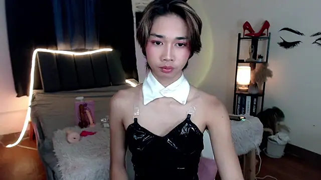 Snapshot of Lavictoriathegreat chatting on January 13, 2026, 8:51 am Lavictoriathegreat online show from January 13, 2026, 8:51 am