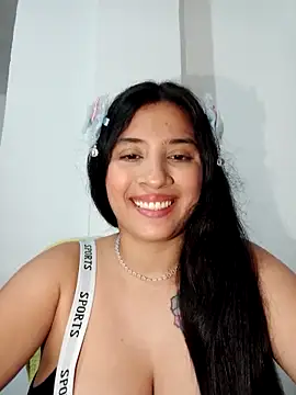 VALENTINA ROUSE  online show from October 12, 2025, 1:18 am