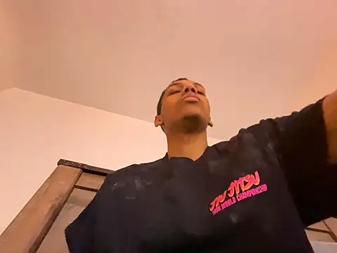 Snapshot of zeeeky_33deep chatting on April 16, 2026, 5:30 am zeeeky 33deep online show from April 16, 2026, 5:30 am