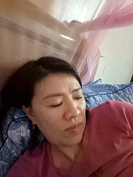 Hailey babe online show from November 17, 2025, 1:37 pm