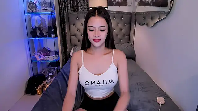 Lars empress online show from October 23, 2025, 9:08 am