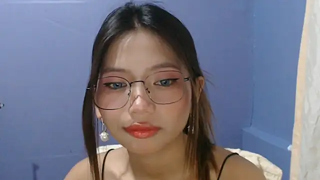 DuchessDior online show from November 29, 2025, 3:01 pm