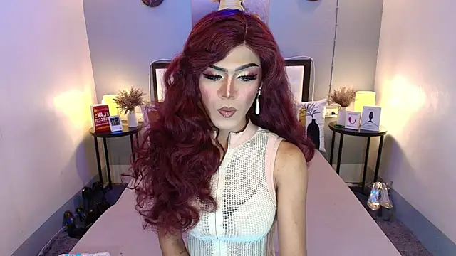 Snapshot of TatianaWil chatting on October 14, 2025, 10:31 pm TatianaWil online show from October 14, 2025, 10:31 pm